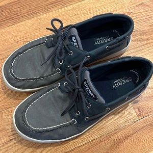 Boys Sperry Cruise boat shoes in grey/slate combo